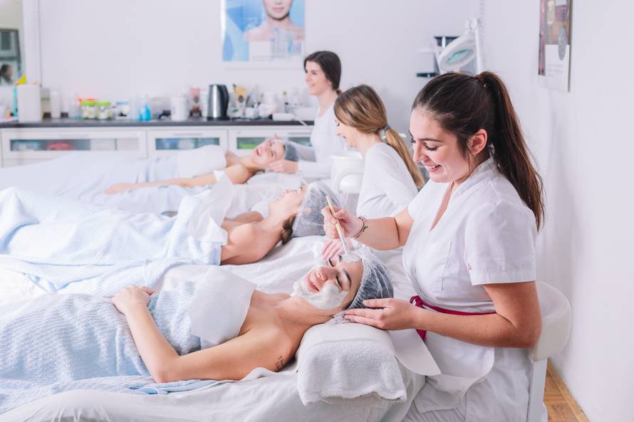 Zašto je Pučko otvoreno učilište Zagreb izbor svih generacija za cjeloživotno učenje?