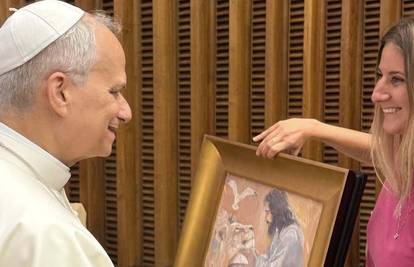 Slikarica Eva nakon susreta s Papom: 'Zasuzio je slušajući kako je slika nastala'