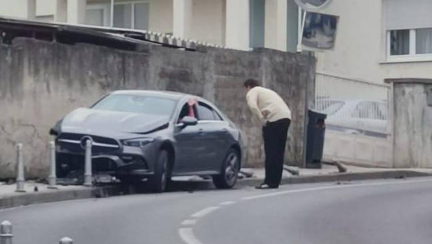 FOTO Mercedesom se zaletio u stupiće na Sv. Duhu u Zagrebu