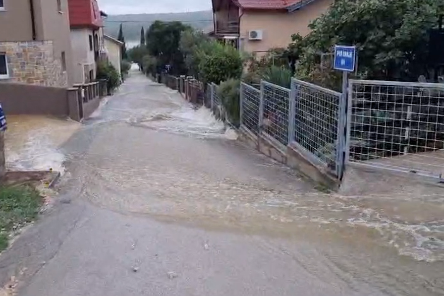 Poplave kod Obrovca