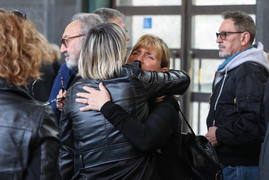 Zagreb: Posljednji ispraćaj Marinka Colnaga na Krematorija