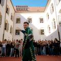 Gr&scaron;e iznenadio mnoge u&ccaron;enike zagreba&ccaron;ke gimnazije! Stigao na veliki odmor pa repao