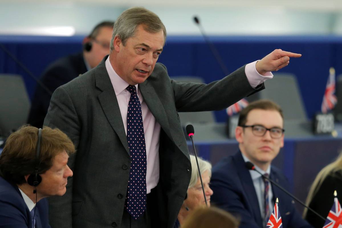 Farage želi tulum za Brexit: Na to će potrošiti 100.000 funti