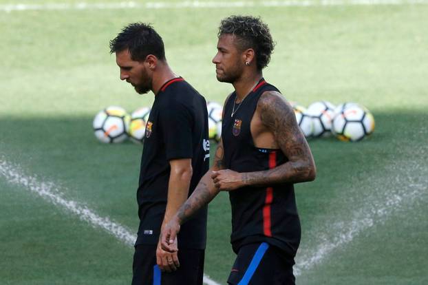 FILE PHOTO: Football Soccer - Barcelona training