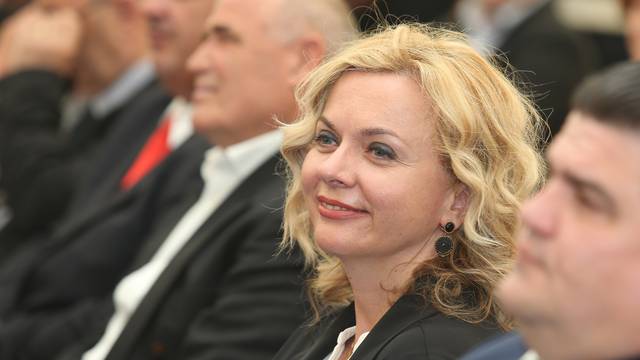 Skradin: Ministar Tomislav Toluši? otvorio 11. sajam agroturizma Šibensko-kninske županije
