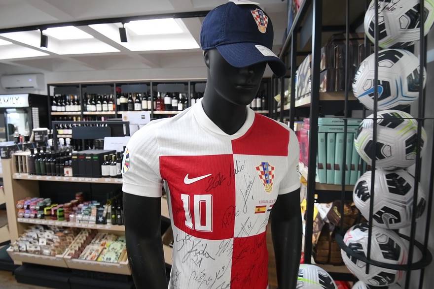 The Family shop u Varaždinu