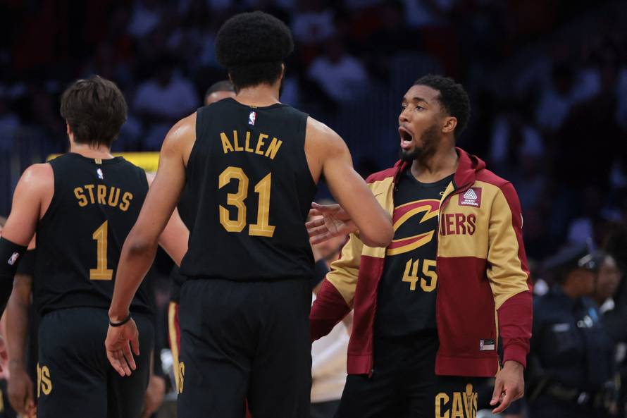 NBA: Playoffs-Cleveland Cavaliers at Miami Heat
