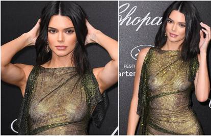 'To mi je fetiš': Kendall Jenner pokazala gole grudi u Cannesu