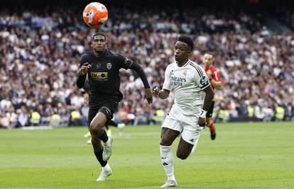 Arsenal predstavio španjolskog stopera, stigao je iz Valencije...