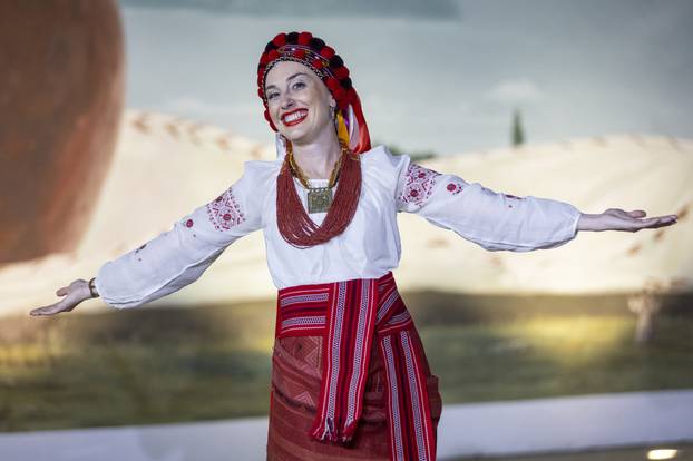 Vinkovci: Etno frizure svijeta na Vinkovačkim jesenima