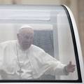 Djecu migranata Papa Franjo je 'provozao' Trgom sv. Petra