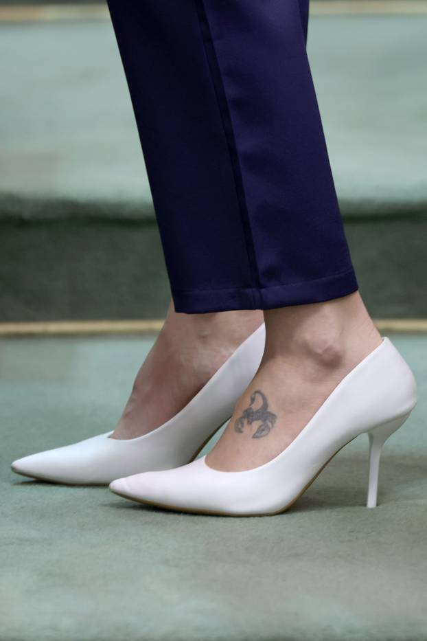 Zagreb: Marina Opačak Bilić dolazi na sjednicu Sabora