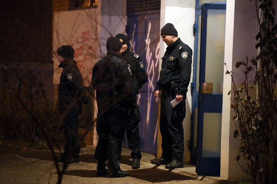 Nožem izbo suprugu i punicu: Jedna od njih umrla u bolnici