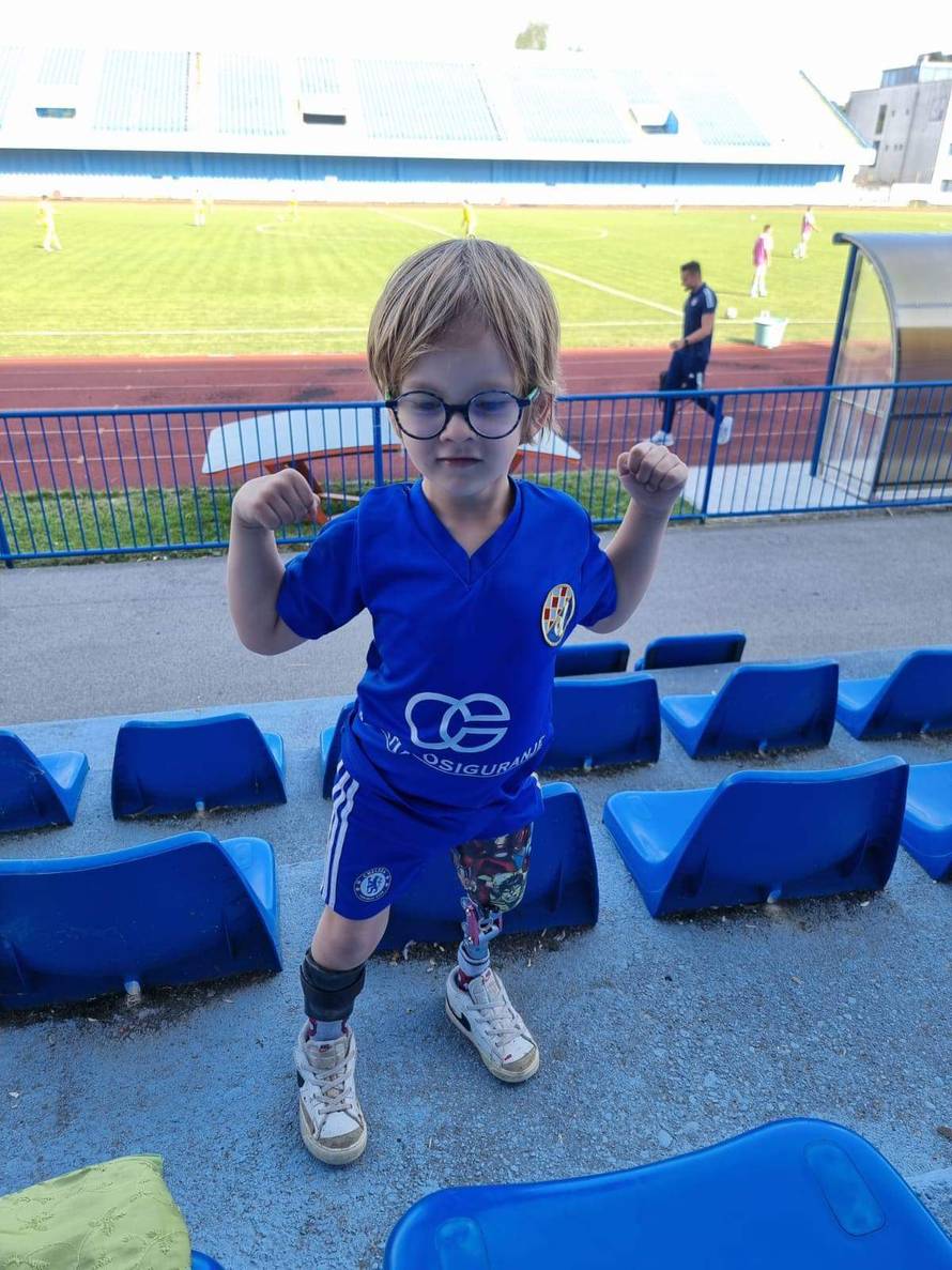 FOTO Maleni Šimun upoznao je svog heroja Modrića: 'Ispunila mu se želja, bio je bez riječi!'