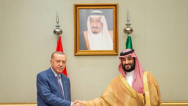 Saudi Crown Prince, Mohammed bin Salman meets Turkish President Recep Tayyip Erdogan upon his arrival in Jeddah