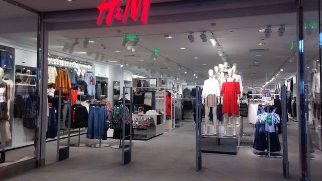Prodaja H&M-a potonula u ožujku, očekuje se gubitak...
