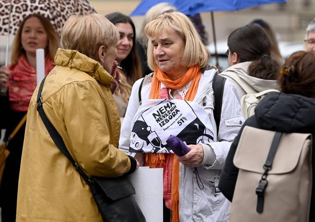 Zagreb: Održana javna akcija u povodu Dana žena na Markovu trgu