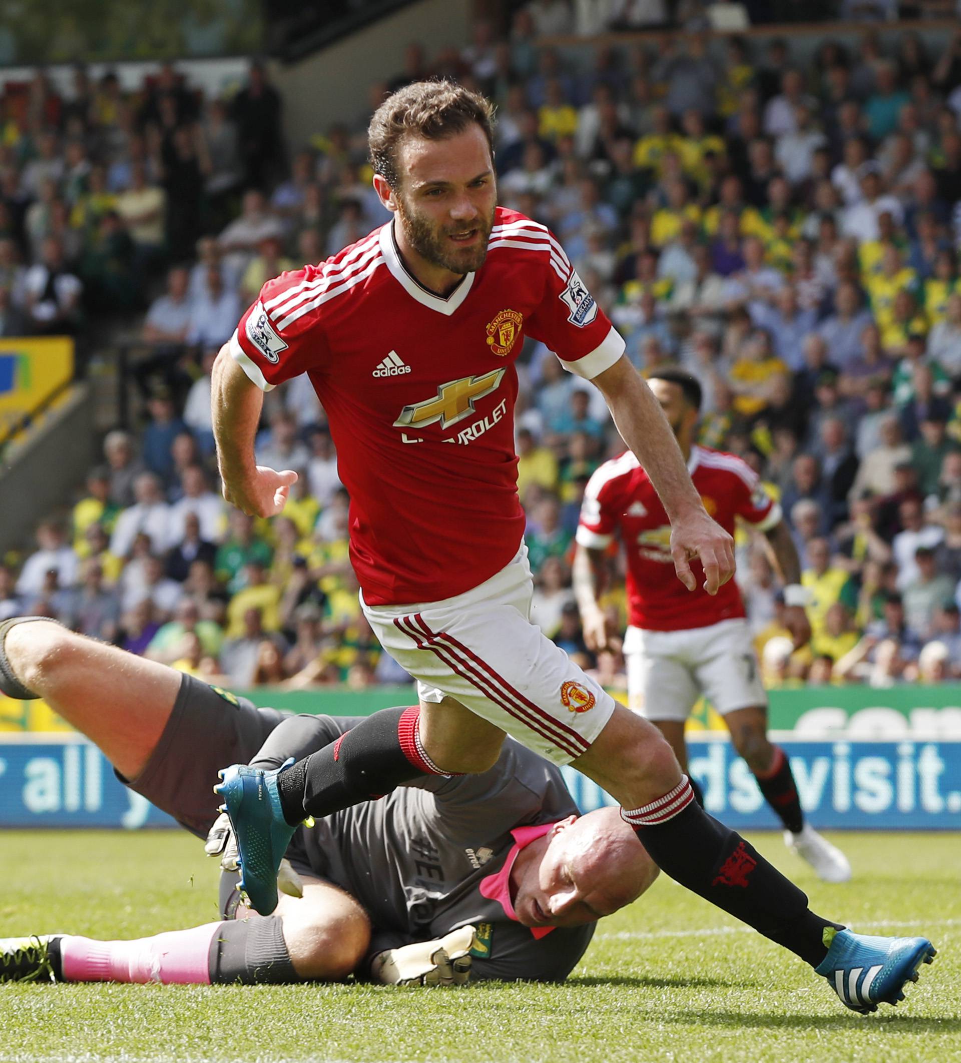 Norwich City v Manchester United - Barclays Premier League