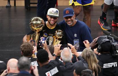Mali šef je konačno dočekao: Curry prvi put MVP finala