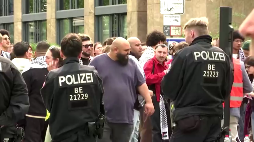 VIDEO Policija prekinula propalestinski skup u Berlinu