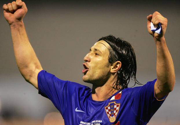 ARHIVA - 2006. Zagreb: Vatreni i "maksimirska krtica" srušili su Englesku 