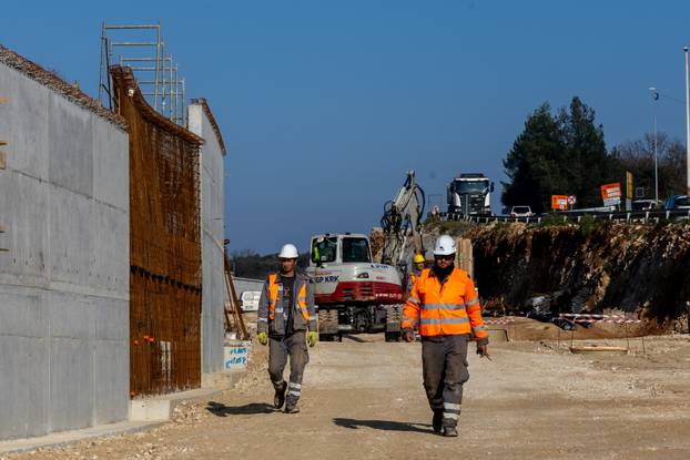 Pula: Ministar Butkovi&cacute; obi&scaron;ao je gradili&scaron;te cesta DC66 i DC75 na dionici Veli vrh-Pula