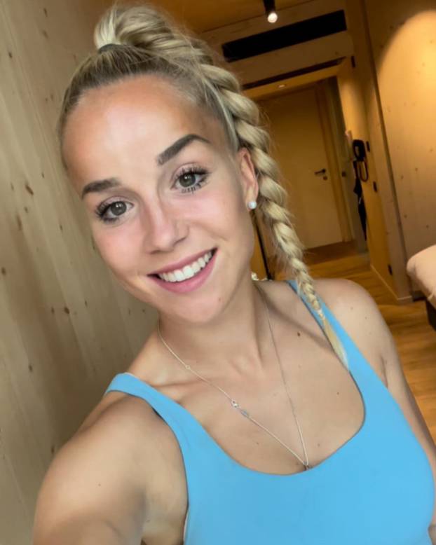 FOTO Playboy je kapetanici Njemačke nudio milijun dolara, odbila je. Tada je počeo pakao