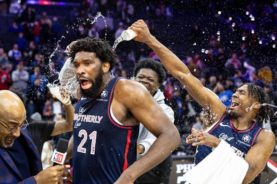 NBA: San Antonio Spurs at Philadelphia 76ers