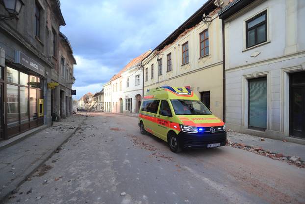 Posljedice razornog potresa u Petrinji i okolici