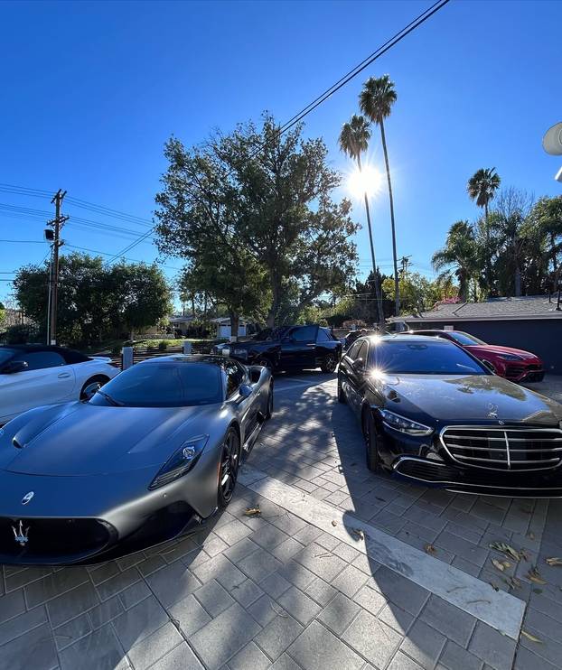 FOTO Jurilice, nakit i luksuz: 'Ja sam sin najbogatijeg Kineza. Ne jedem sam, posluga me hrani...'