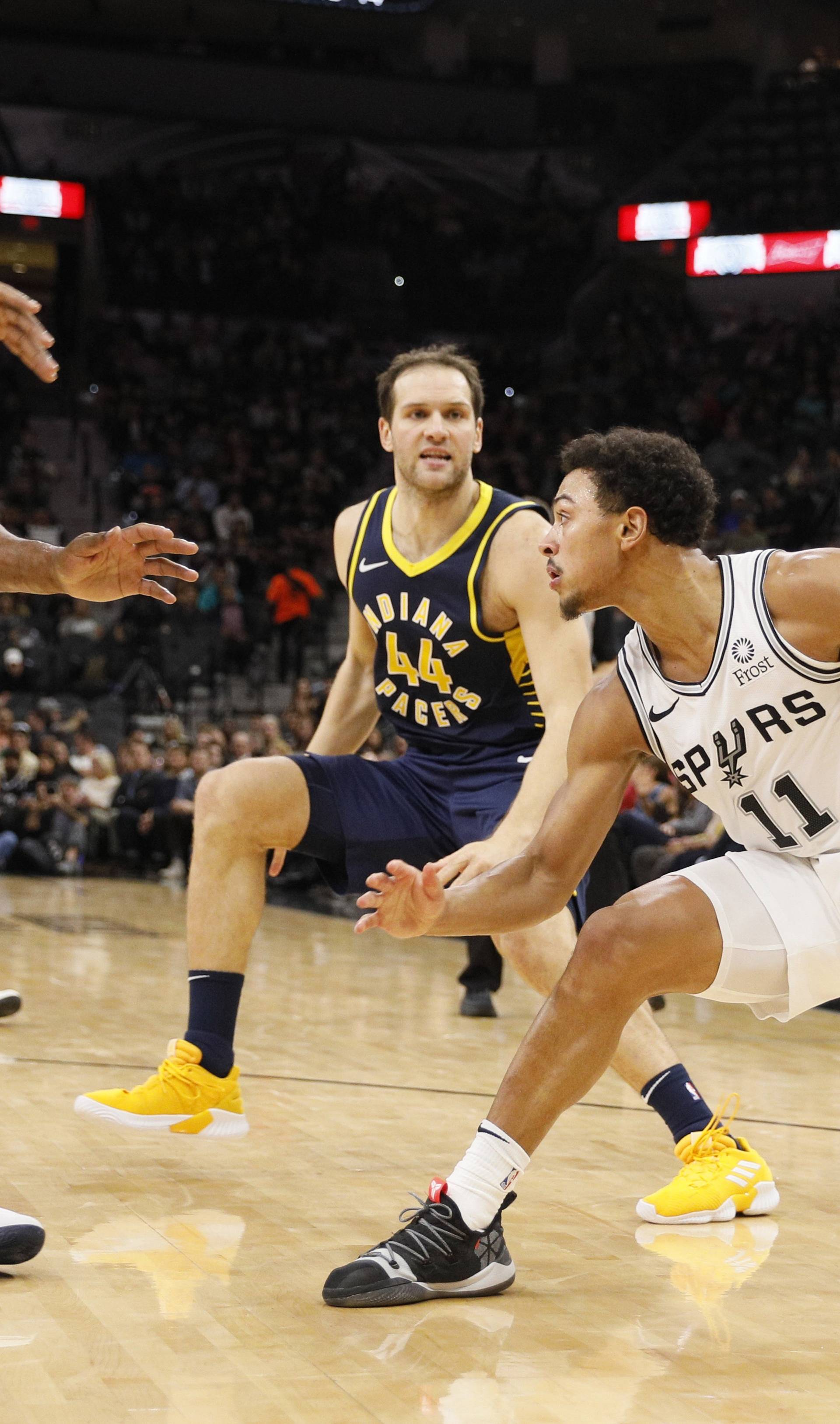 NBA: Indiana Pacers at San Antonio Spurs