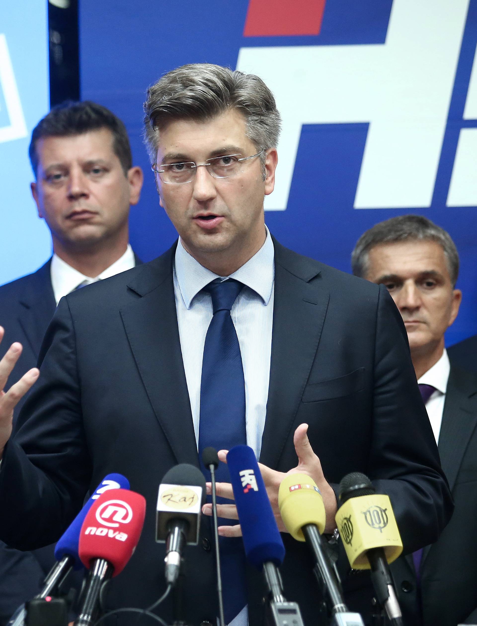 Plenković odbacio špekulacije: Nemamo kandidate za ministre