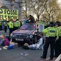 U Londonu na prosvjedu za zaštitu okoliša uhićeno 70 ljudi