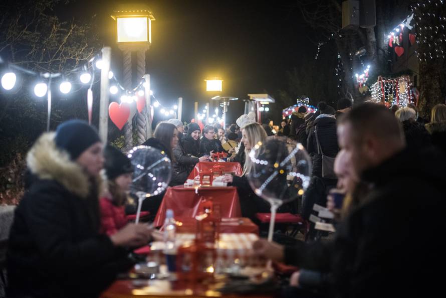 Otvorenje Adventa u Zagrebu