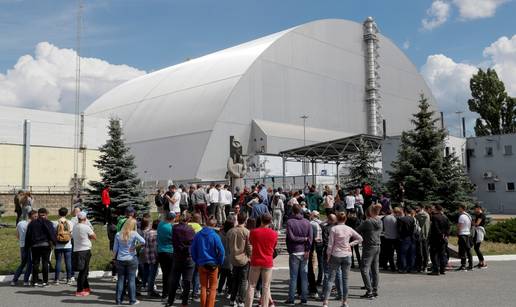 &Scaron;titi svijet od &Ccaron;ernobila: Stavili za&scaron;titni sarkofag nad reaktor