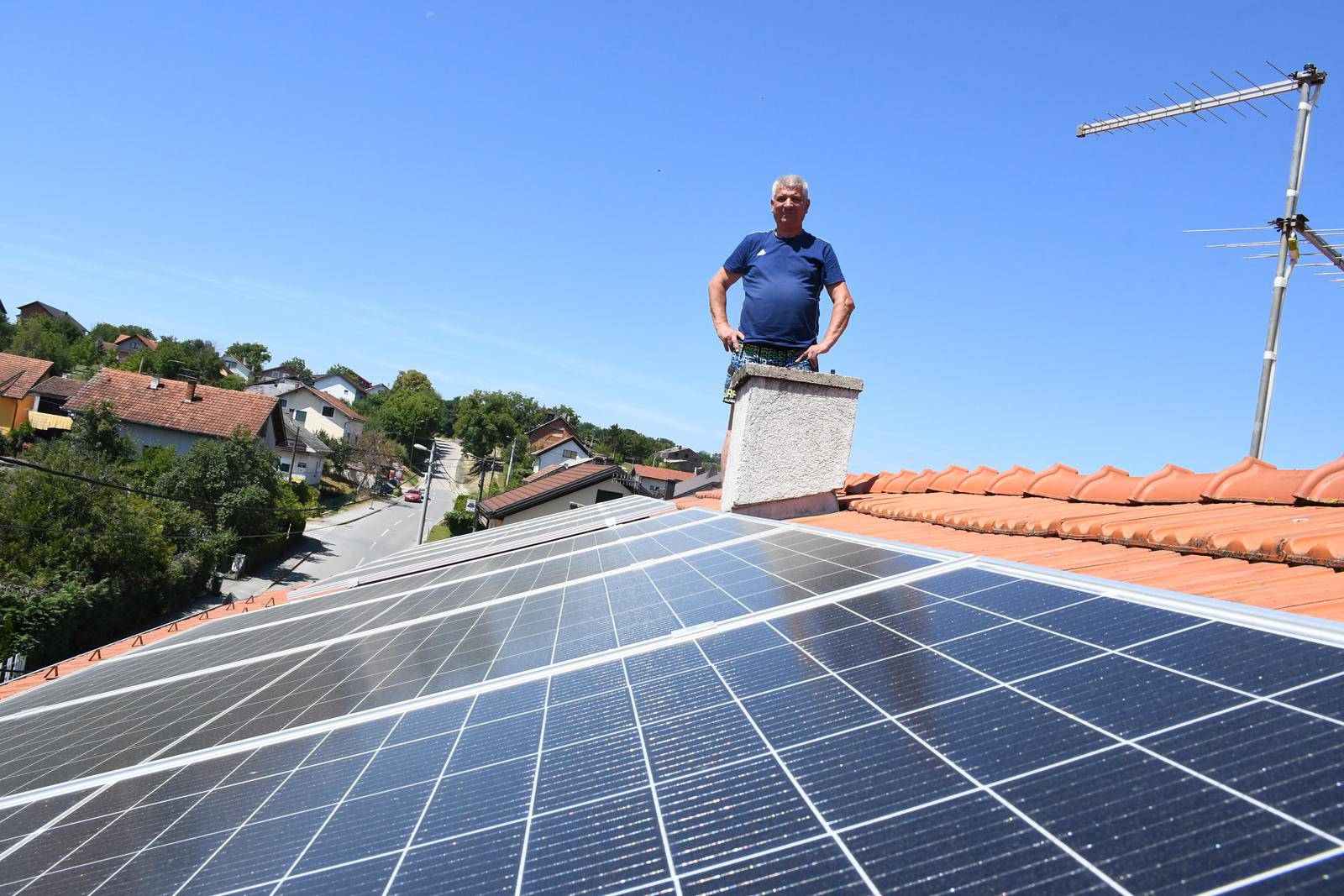 Križevci: Solarni paneli na krovu kuće