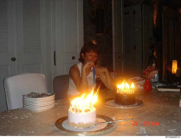 FOTO Ovo su dosad neviđene fotografije iz Epsteinovih spisa