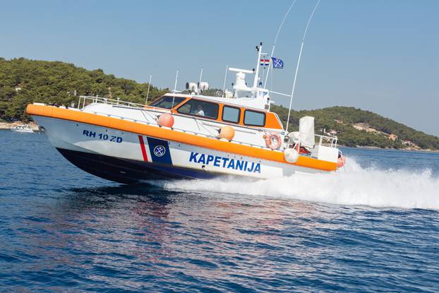 Zadar: Dan u patroli s djelatnicima Lučke kapetanije