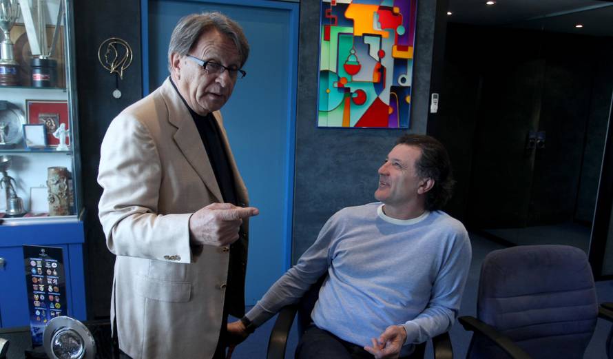 27.03.2012., Zagreb - Miroslav Ciro Blazevic nenajavljeno je navratio u ured Zdravka Mamica u Dinamu. Photo: Boris Scitar/VLM/PIXSELL