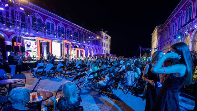 Split: Druga večer 61. Splitskog festivala