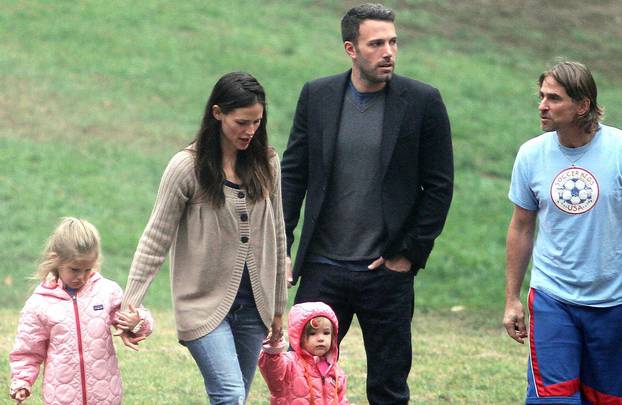 Jennifer Garner and Ben Affleck took there kids to a local park in Los Angeles, USA