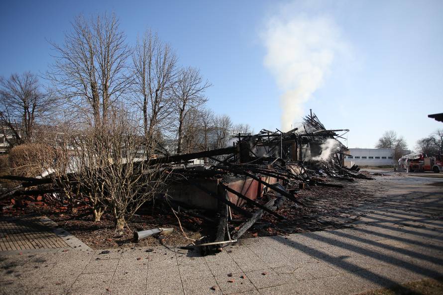 Vatrogasci iz Čateža: Kolege iz Krškog pozvane su zbog klora