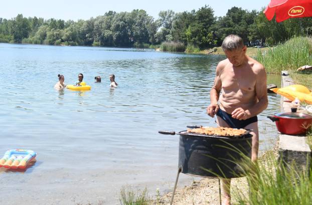 Koprivnica: Jezera Šoderica i Čingi Lingi, omiljena kupališta za Podravce i Bilogorce