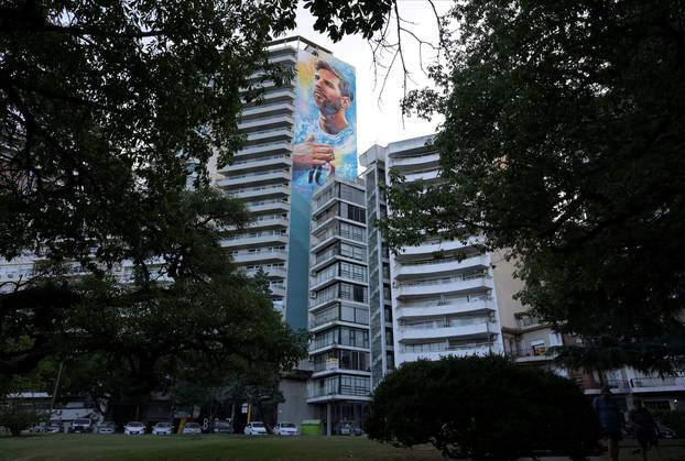 Massive mural dedicated to Lionel Messi in Rosario