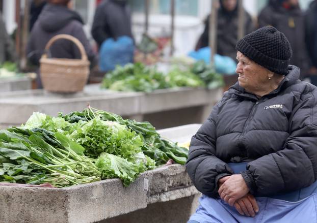 Šibenik: Raznolika ponuda na tržnici
