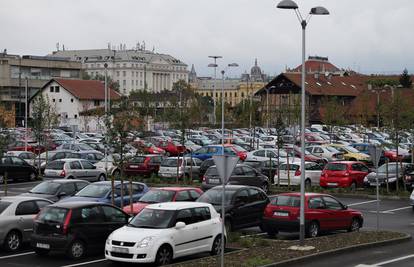 Velika pobuna protiv novog sustava naplate: Stanari će biti prisiljeni duplo plaćati parking