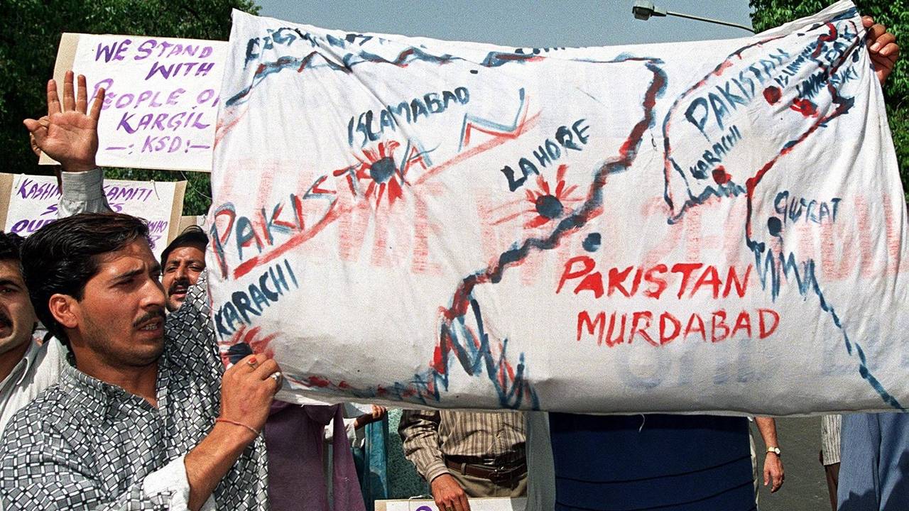 Gdje se nalazi Kašmir i zašto su zbog njega nuklearne sile Indija i Pakistan na rubu općeg rata?