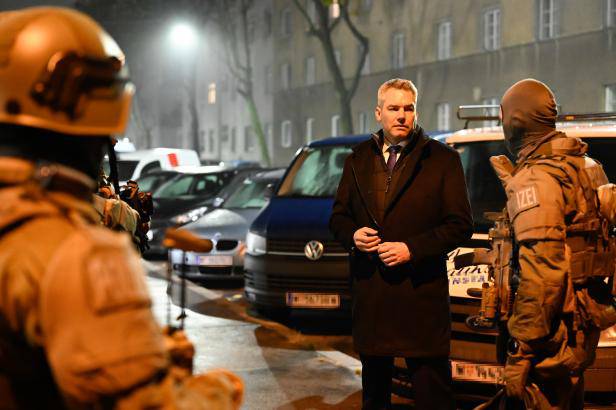 Lov na teroriste: Uhićeno 30 ljudi zbog sumnje na napad