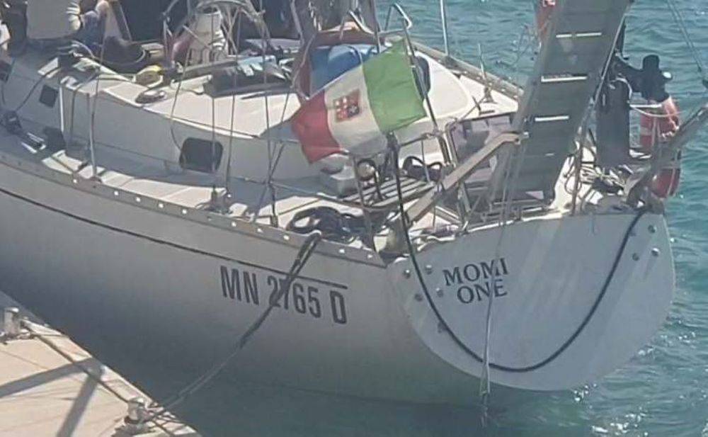 Na Kornatima spasili četvero s talijanske jedrilice: 'Skiper ima 91 godinu, stao im je motor...'