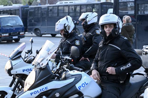 Solun: Policija ispred stadiona uoči početka utakmice PAOK i Dinamo u 1/8 finala UEFA Konferencijske lige